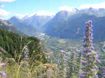Uitzicht 'achterkant' Alpe d'Huez op Bourg